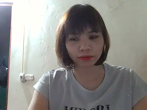 Angela-Eira online show from September 28, 2025, 12:01 pm