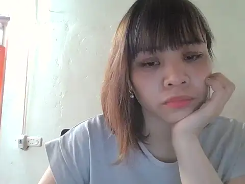 Angela-Eira online show from November 29, 2025, 8:58 am