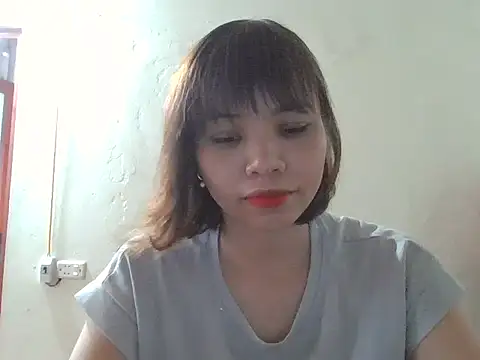 Angela-Eira online show from October 4, 2025, 9:44 am