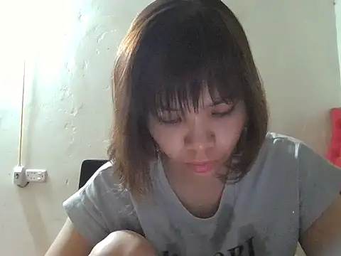 Angela-Eira online show from October 3, 2025, 9:38 pm