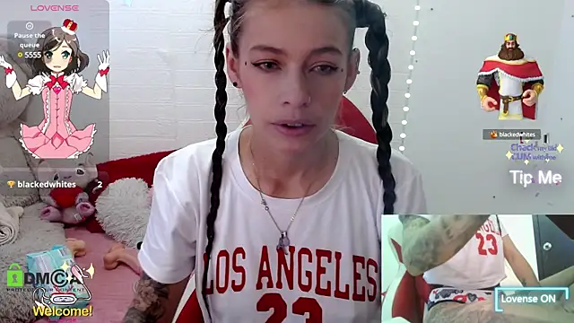 Snapshot of sweetlittlelisa chatting on January 23, 2025, 8:45 pm sweetlittlelisa online show from January 23, 2025, 8:45 pm