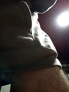 weedmanhot28 online show from October 29, 2025, 11:25 pm