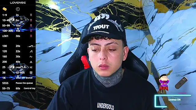 Snapshot of Kevin22_222 chatting on March 4, 2026, 3:47 am Kevin22 222 online show from March 4, 2026, 3:47 am