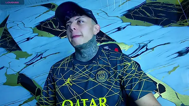 Kevin22 222 online show from March 15, 2025, 11:28 pm