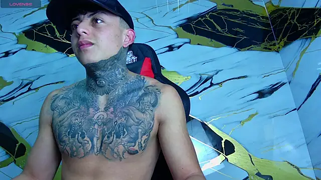 Kevin22 222 online show from March 18, 2025, 3:45 am