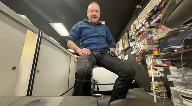 RawRyder8 online show from January 24, 2025, 10:19 pm