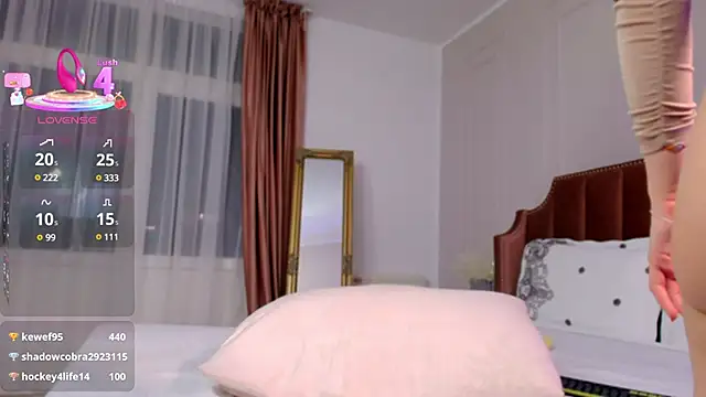 CharmingAnnie online show from March 12, 2025, 1:25 am