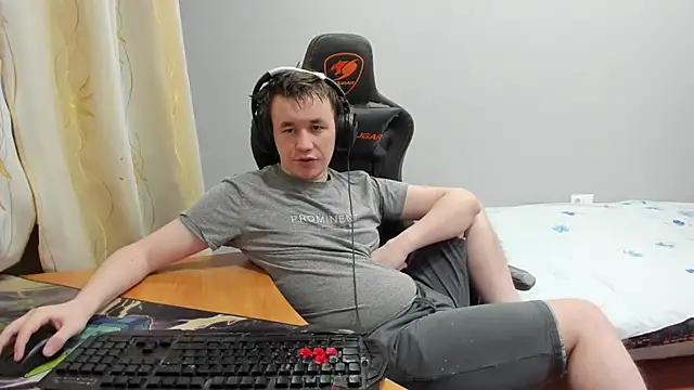 Snapshot of iliaskrislove chatting on January 9, 2026, 12:34 pm iliaskrislove online show from January 9, 2026, 12:34 pm