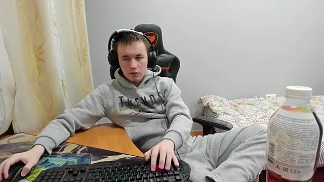 Snapshot of iliaskrislove chatting on November 30, 2025, 1:28 am iliaskrislove online show from November 30, 2025, 1:28 am