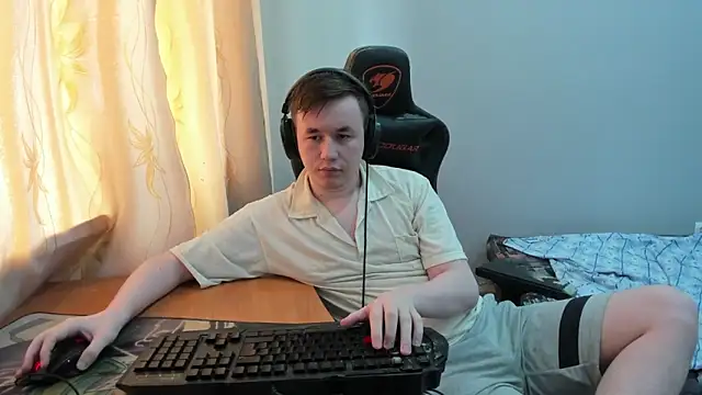 iliaskrislove online show from May 9, 2026, 9:56 am