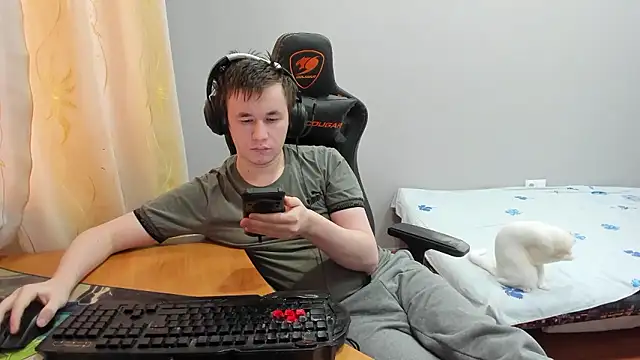 Snapshot of iliaskrislove chatting on January 6, 2026, 11:14 am iliaskrislove online show from January 6, 2026, 11:14 am