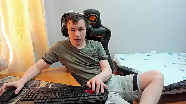 iliaskrislove online show from January 18, 2026, 7:56 am