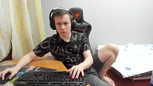 Snapshot of iliaskrislove chatting on January 12, 2026, 10:25 pm iliaskrislove online show from January 12, 2026, 10:25 pm