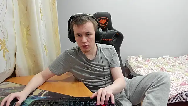 Snapshot of iliaskrislove chatting on November 25, 2025, 2:34 am iliaskrislove online show from November 25, 2025, 2:34 am