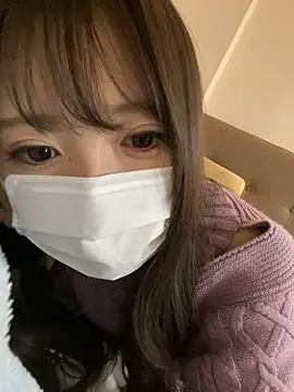 yuki-chi online show from December 1, 2025, 2:18 pm