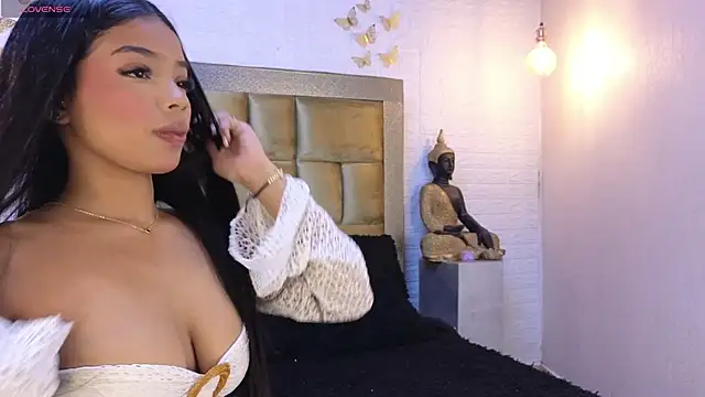 ximenawilliamss online show from November 2, 2025, 11:21 pm