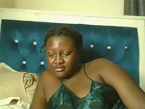 Heavy ass online show from April 16, 2026, 9:39 pm