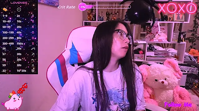 Sia Shine online show from November 23, 2025, 5:01 pm