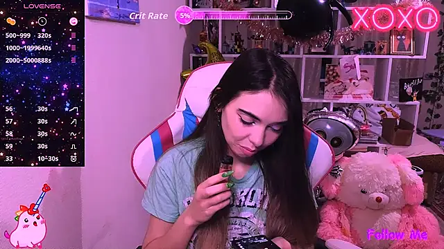 Sia Shine online show from October 12, 2025, 4:41 pm