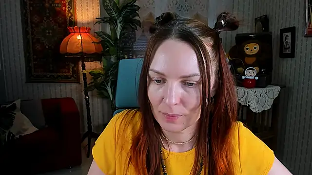 Snapshot of VandaRossi chatting on February 16, 2025, 11:38 am VandaRossi online show from February 16, 2025, 11:38 am