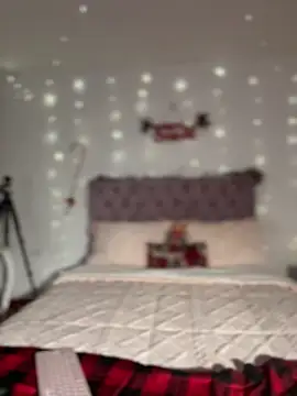 samantha evans2 online show from December 22, 2025, 3:17 am