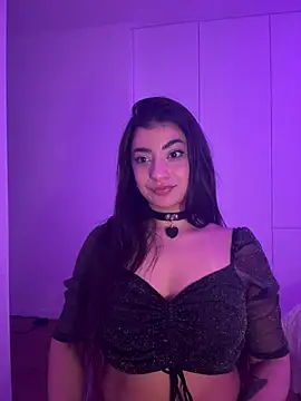 ZoeZayd online show from February 5, 2026, 11:22 pm