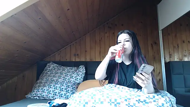 BoeseMoni1998 online show from February 28, 2026, 9:31 am