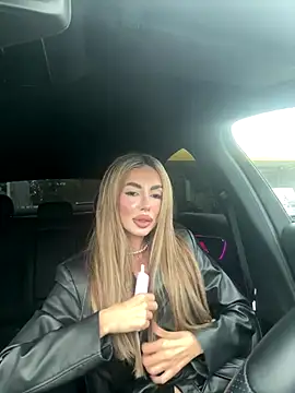 ArianaArianna online show from September 14, 2025, 3:34 pm