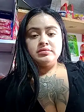 Snapshot of PamelaDoouce chatting on February 6, 2026, 8:05 pm PamelaDoouce online show from February 6, 2026, 8:05 pm