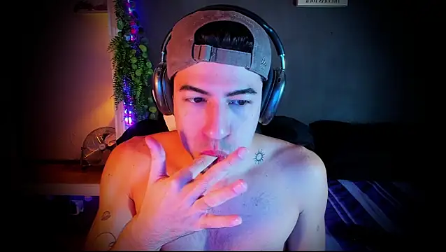 newjeff online show from October 2, 2025, 9:18 pm