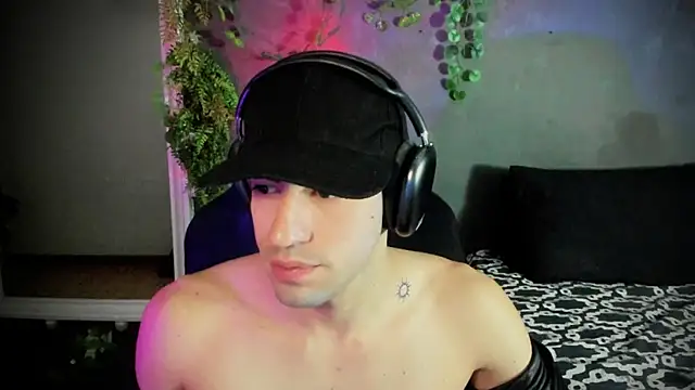 newjeff online show from March 16, 2025, 8:32 pm