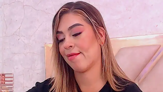 JoannaStanford online show from November 30, 2025, 7:58 pm