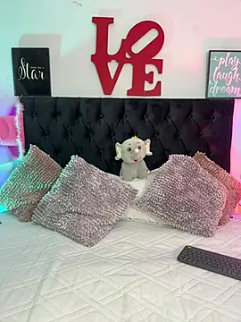 Snapshot of AriannaTorres chatting on February 16, 2026, 6:50 pm AriannaTorres online show from February 16, 2026, 6:50 pm