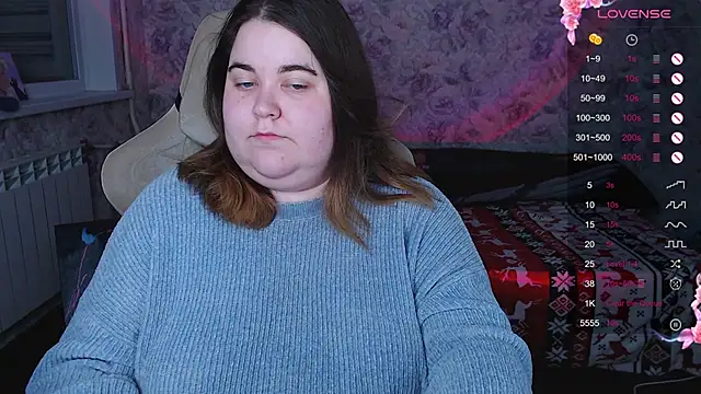 Estelle Hicks online show from November 18, 2025, 6:22 pm