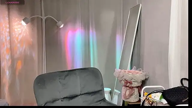 Snapshot of _minji_bae chatting on February 7, 2026, 12:13 pm minji bae online show from February 7, 2026, 12:13 pm