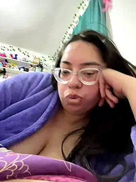 Snapshot of indiegirl666 chatting on October 19, 2025, 4:15 am indiegirl666 online show from October 19, 2025, 4:15 am