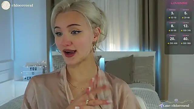 Snapshot of ChloeCoral chatting on January 16, 2025, 10:55 pm ChloeCoral online show from January 16, 2025, 10:55 pm