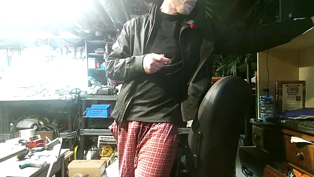 mrwinsalot88 online show from November 2, 2025, 4:56 pm