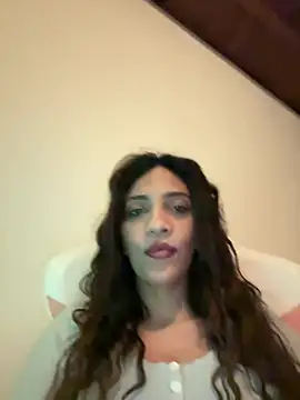 Snapshot of claudettstell chatting on February 23, 2025, 6:34 pm claudettstell online show from February 23, 2025, 6:34 pm