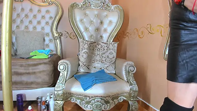 Snapshot of Celeste_Baker_ chatting on November 18, 2025, 12:08 pm Celeste Baker online show from November 18, 2025, 12:08 pm