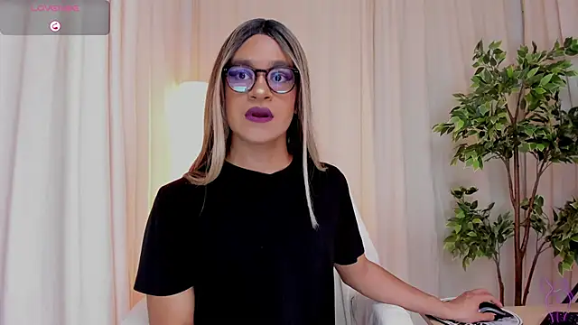 vitta alfayed online show from March 18, 2025, 8:05 pm