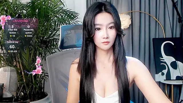 Snapshot of FeiFei-babe chatting on September 29, 2025, 11:27 am FeiFei-babe online show from September 29, 2025, 11:27 am