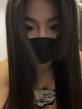 Snapshot of FeiFei-babe chatting on March 6, 2025, 1:35 pm FeiFei-babe online show from March 6, 2025, 1:35 pm