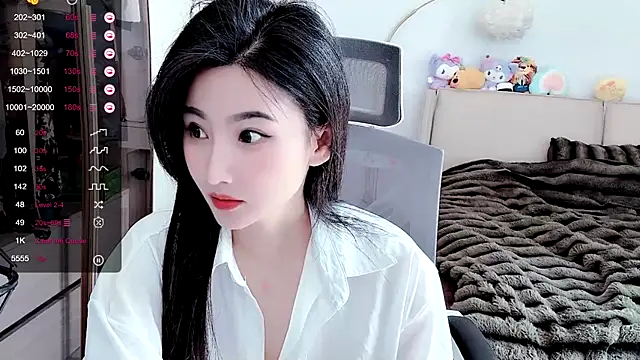 Snapshot of FeiFei-babe chatting on March 8, 2025, 6:21 am FeiFei-babe online show from March 8, 2025, 6:21 am