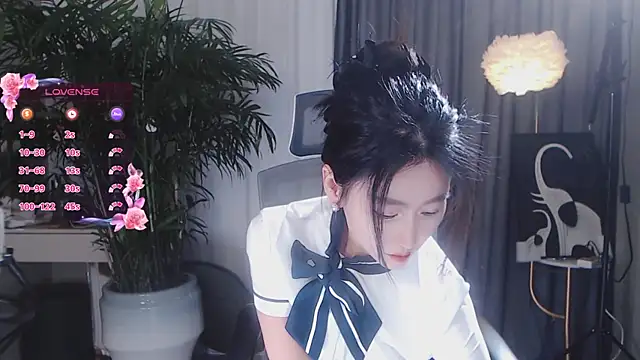 Snapshot of FeiFei-babe chatting on January 17, 2026, 11:03 am FeiFei-babe online show from January 17, 2026, 11:03 am