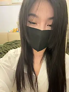 Snapshot of FeiFei-babe chatting on March 3, 2025, 8:54 pm FeiFei-babe online show from March 3, 2025, 8:54 pm