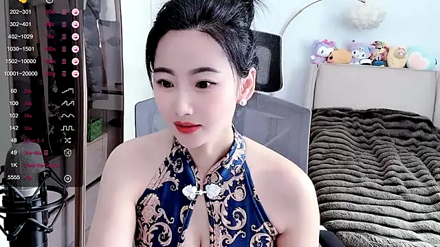 Snapshot of FeiFei-babe chatting on March 3, 2025, 5:05 am FeiFei-babe online show from March 3, 2025, 5:05 am