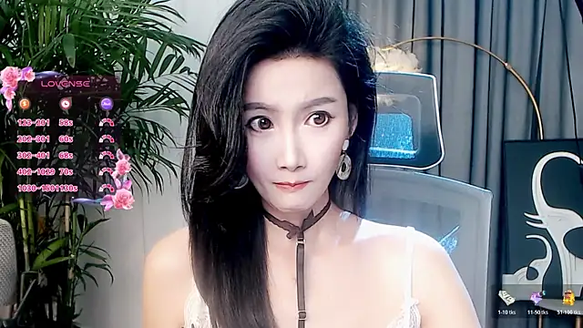 Snapshot of FeiFei-babe chatting on November 14, 2025, 1:15 pm FeiFei-babe online show from November 14, 2025, 1:15 pm