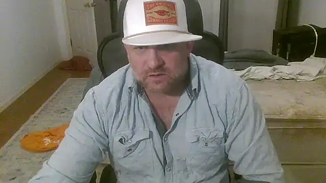 Snapshot of poundyouout69 chatting on March 15, 2025, 4:24 am poundyouout69 online show from March 15, 2025, 4:24 am