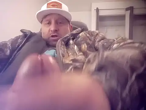 Snapshot of poundyouout69 chatting on January 24, 2025, 8:43 pm poundyouout69 online show from January 24, 2025, 8:43 pm